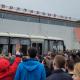 Сегодня 12 жителей города отправились на сборный пункт в Орел Сегодня 12 жителей города отправились на сборный пункт в Орел