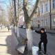Хорошая погода позволяет наводить порядок в городе Хорошая погода позволяет наводить порядок в городе