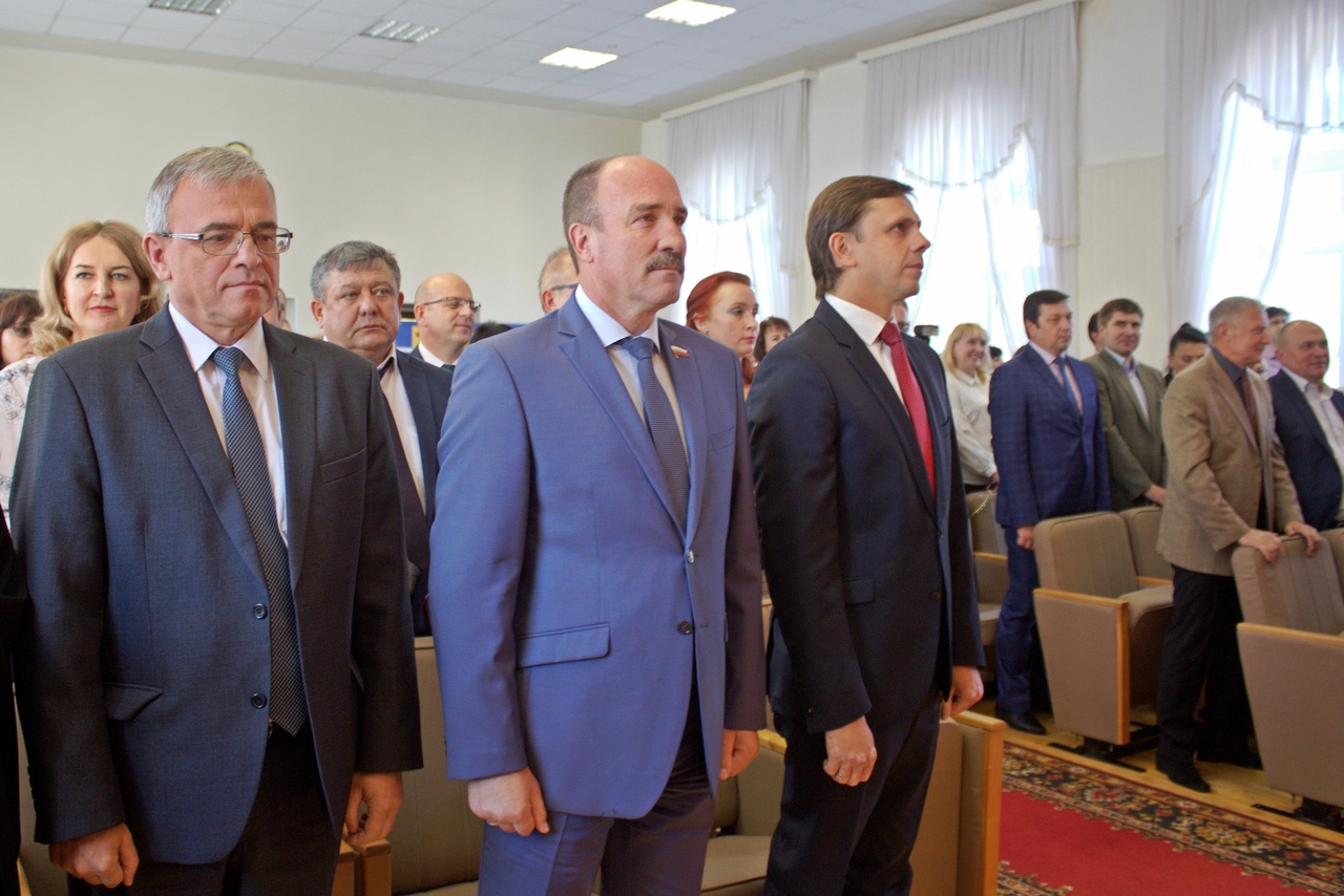 Сергей Трубицин вступил в должность главы города Ливны · Администрация  города Ливны