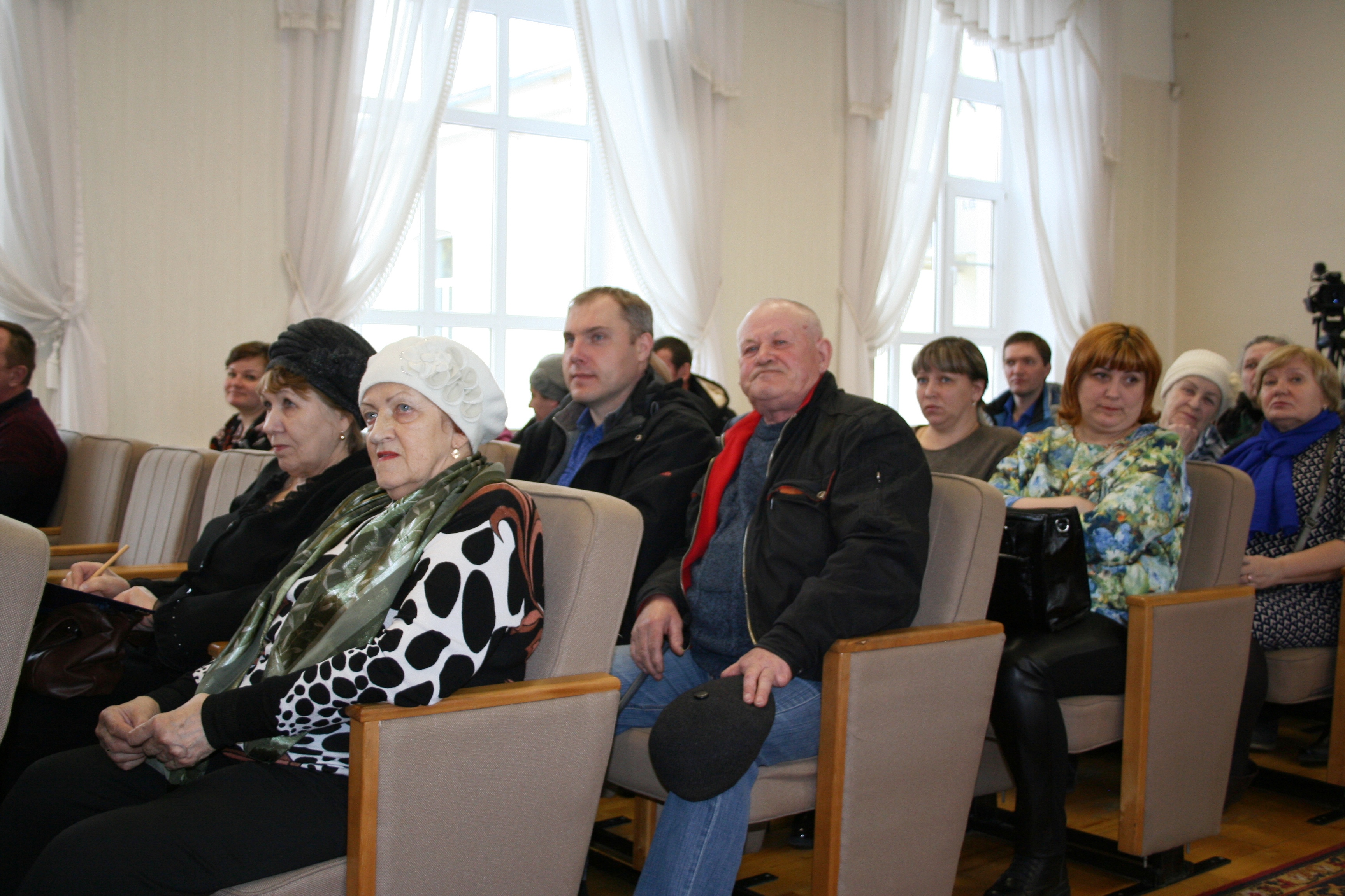 Обсудили актуальные вопросы · Администрация города Ливны